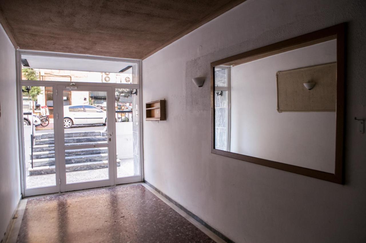 Best House, Anakreontos, Perivolaki, Nikaia, P... Pire Dış mekan fotoğraf