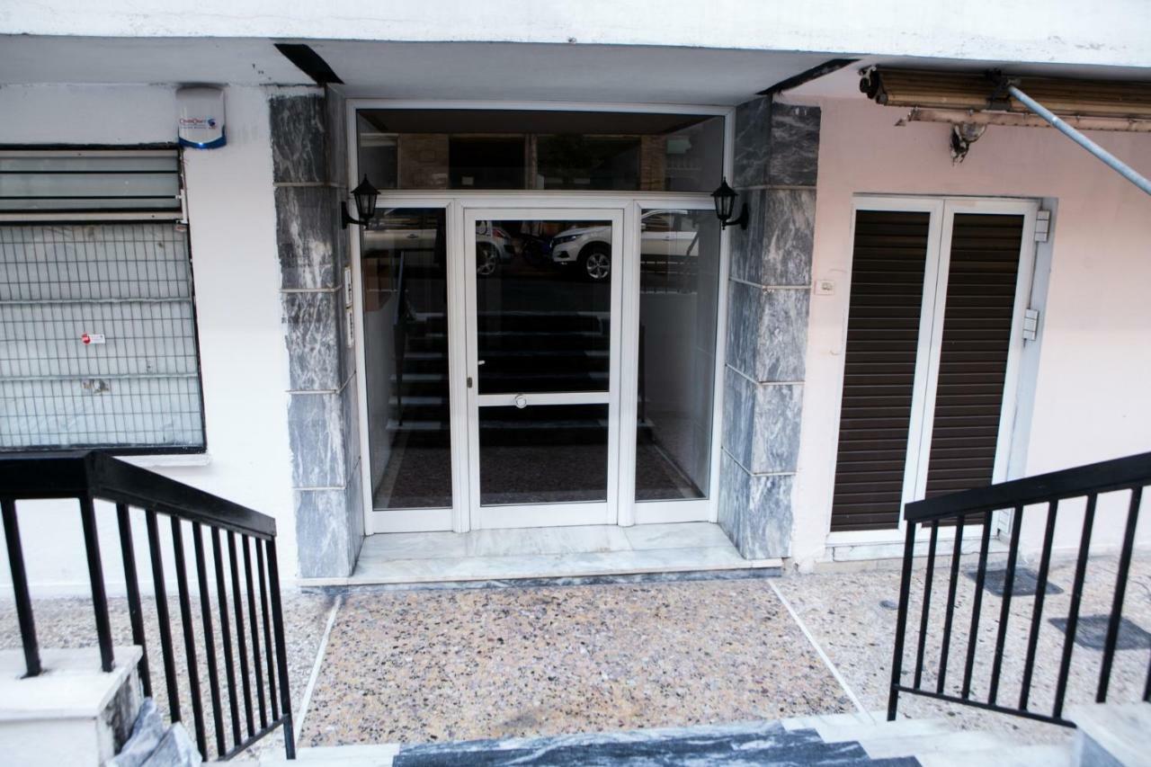 Best House, Anakreontos, Perivolaki, Nikaia, P... Pire Dış mekan fotoğraf